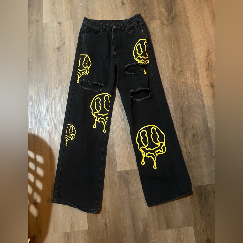SHEIN Black and Yellow Straight Jeans